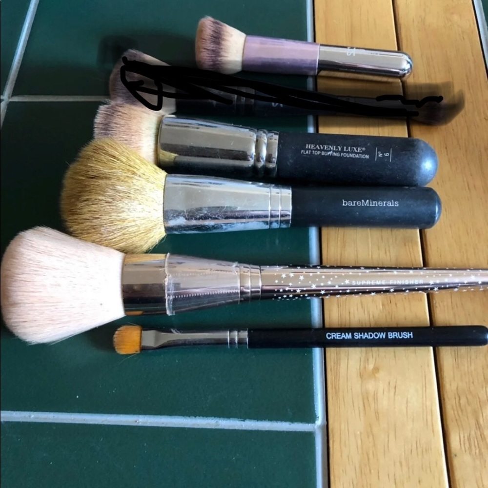Makeup Brushes